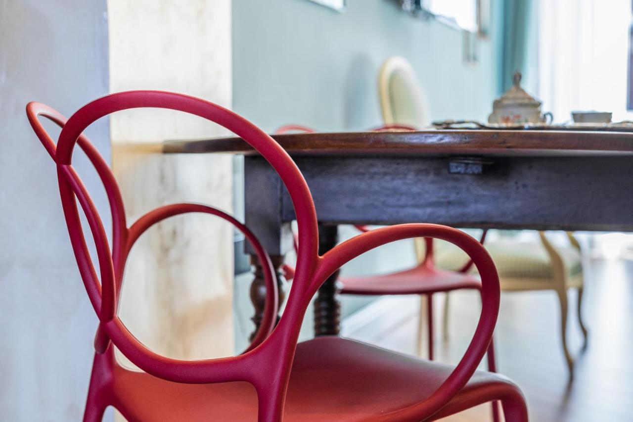 Casa Richelmy - Elegante Casa Nel Cuore Di Torino Bagian luar foto